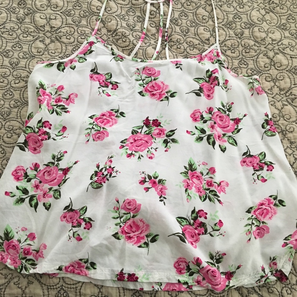 No boundaries floral tank